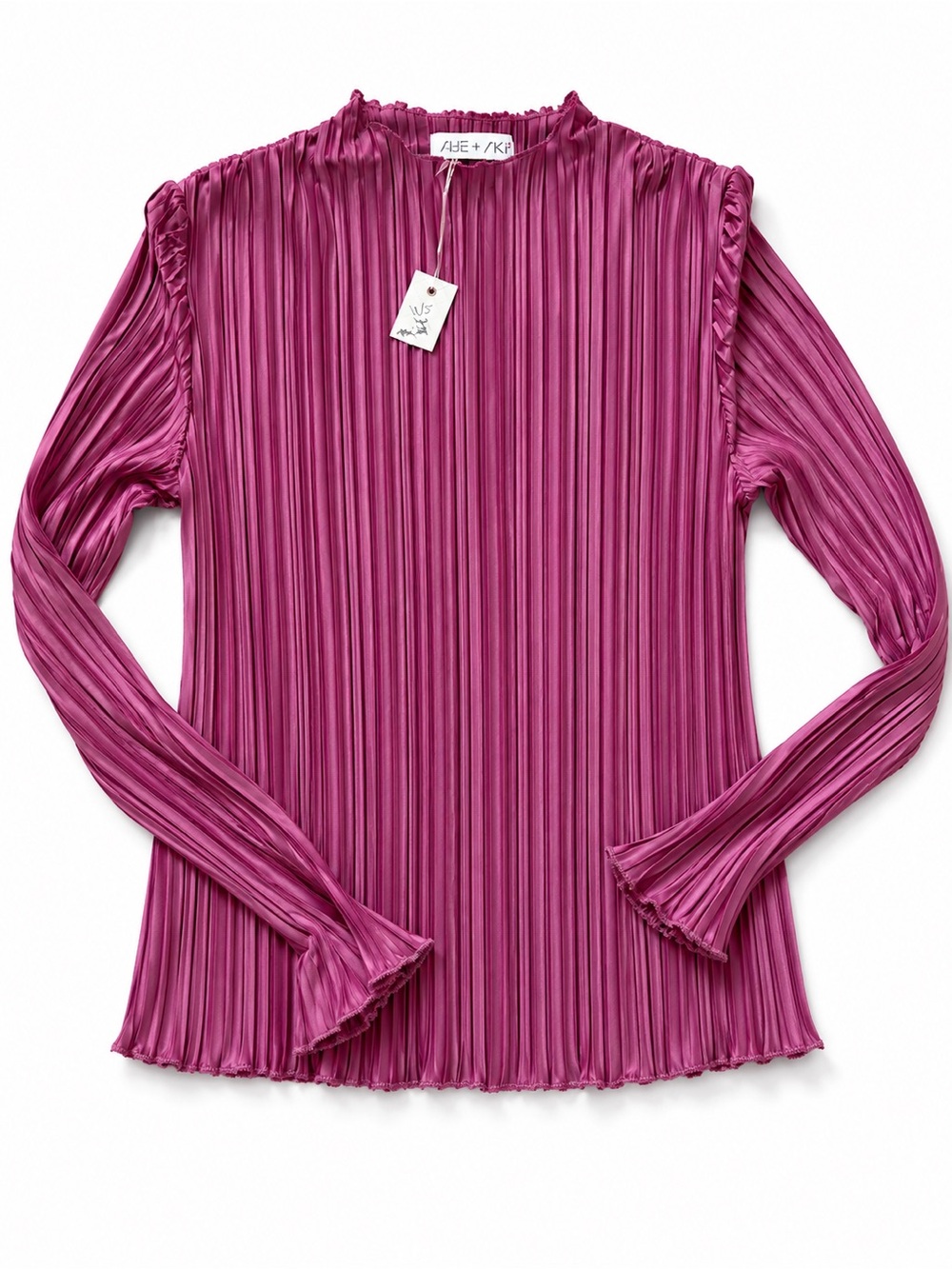 She + Sky Pleated Long-Sleeve Top